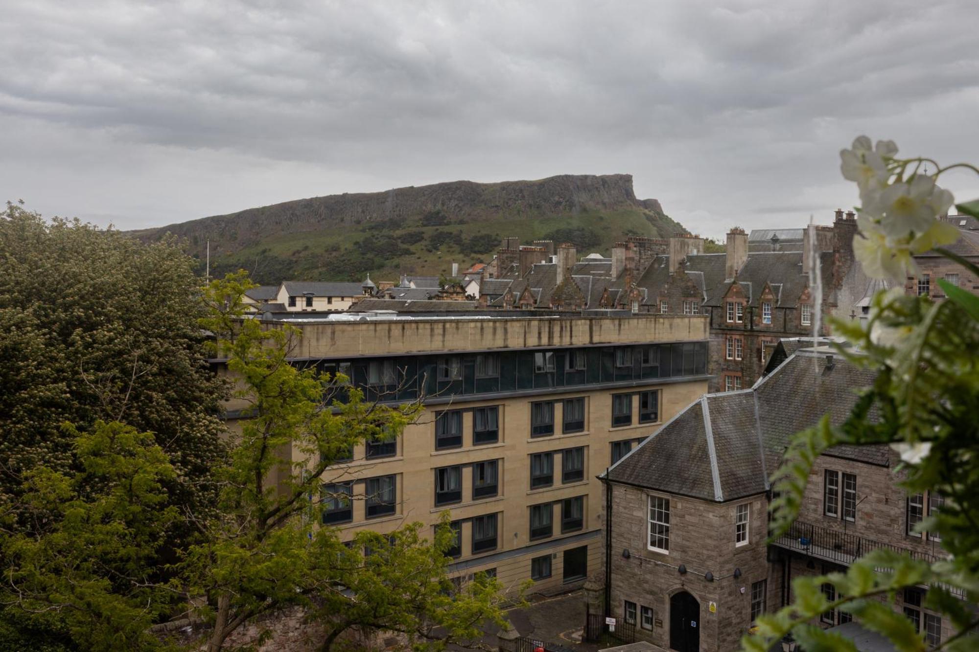 Blackfriars Residence - Beautiful Home Edinburgh Ngoại thất bức ảnh